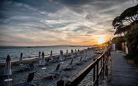 Golfo del Sole Holiday Resort